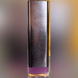 NEW CoverGirl Exhibitionist Lipstick Cream Divine 330 Full Coverage Long Lasting